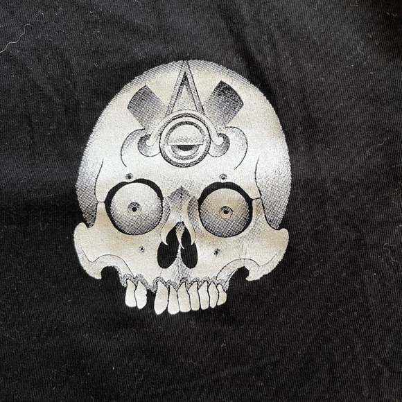 Aztec skull men’s T-shirt - Picture 2 of 6